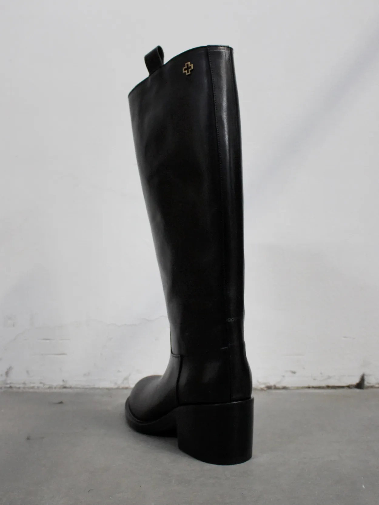 A.F. Vandevorst Black Beauty classic riding boots with brown diamond cross (39) — pair 9/12