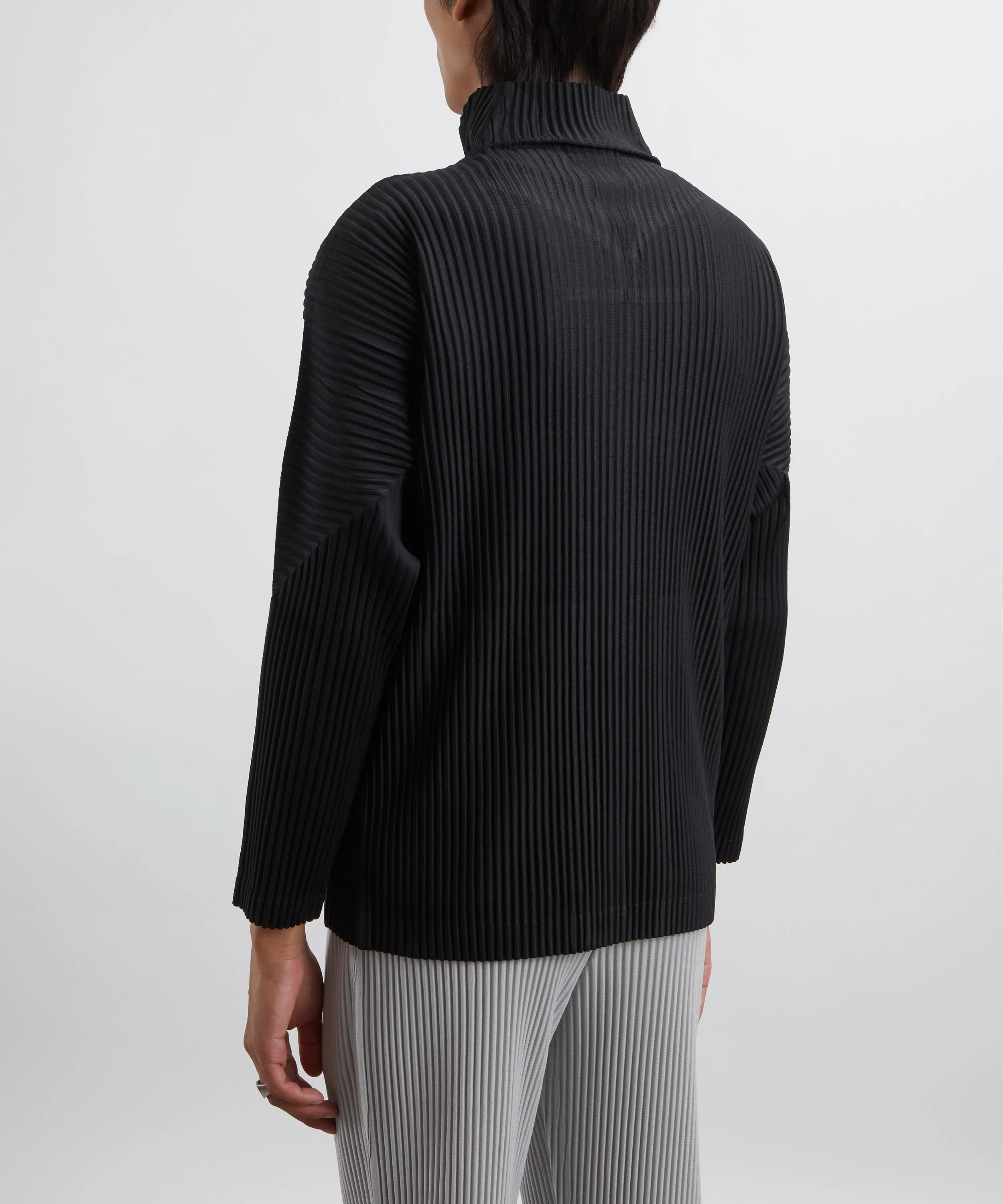 BASICS Pleated Jacket