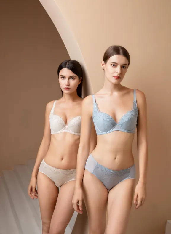 Embrace High Panel Bra 011-29992