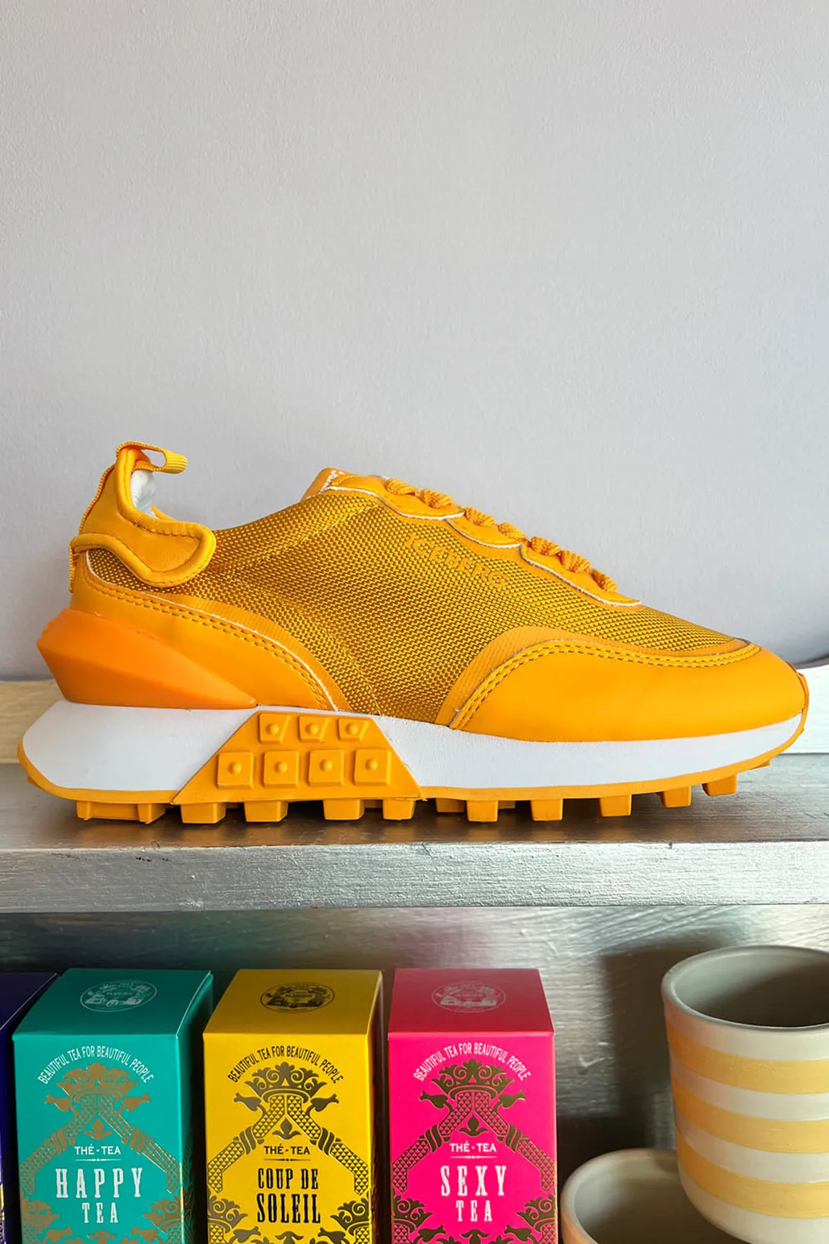 Hyper Sneaker - Orange