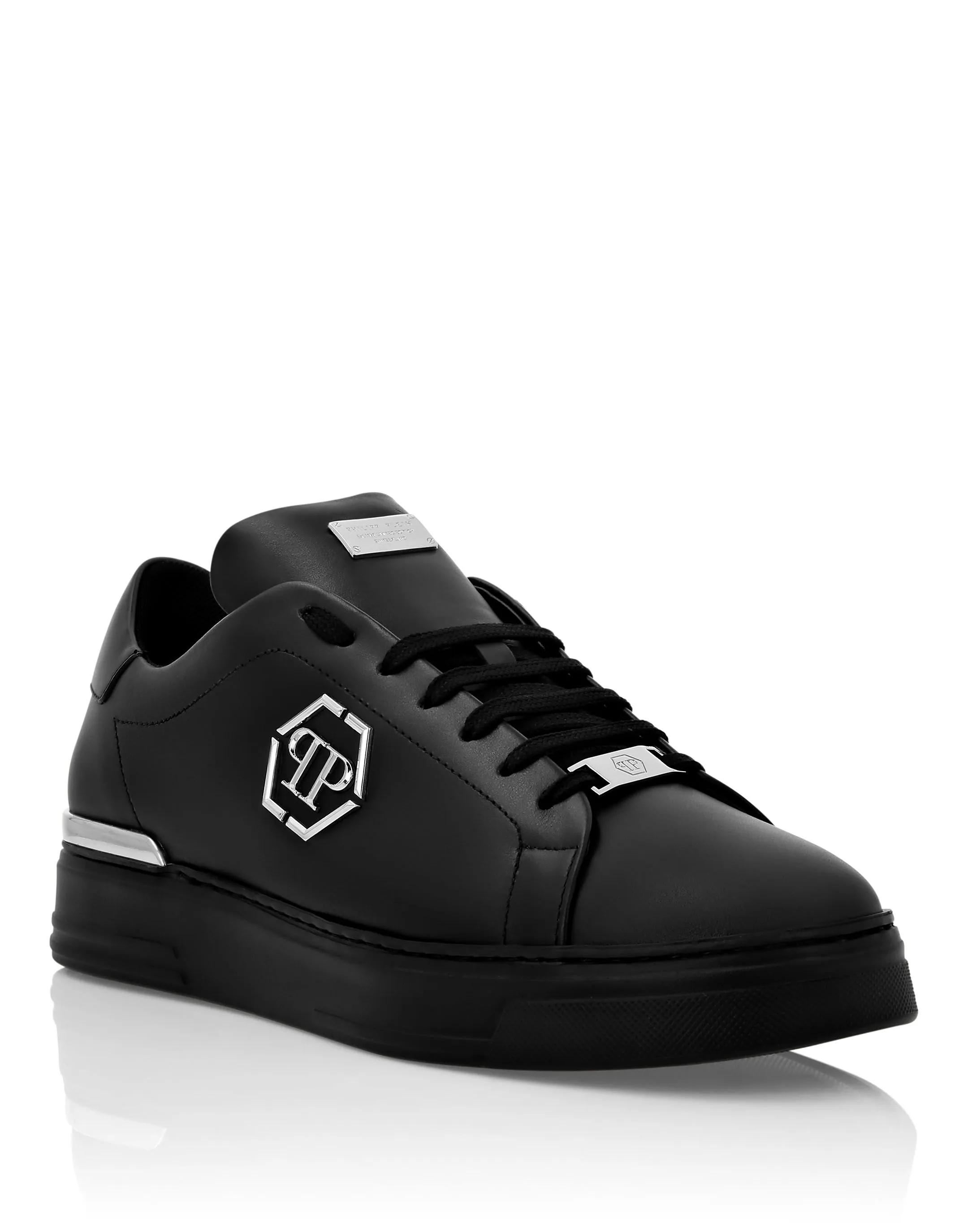 Leather Lo-Top Sneaker Hexagon