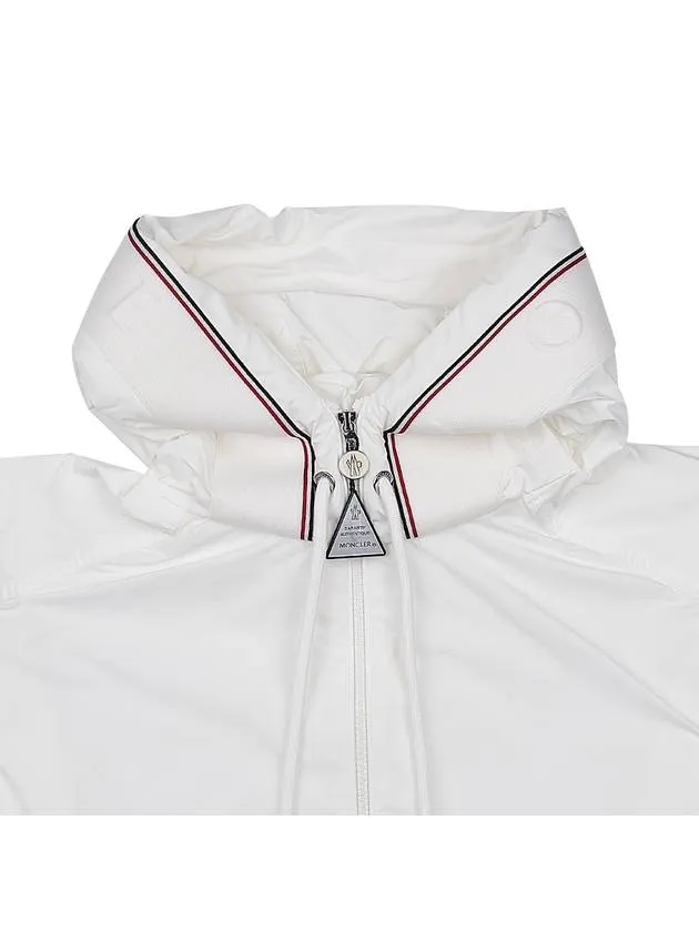 Mummy Hooded Jacket 1A00047 54A91 034