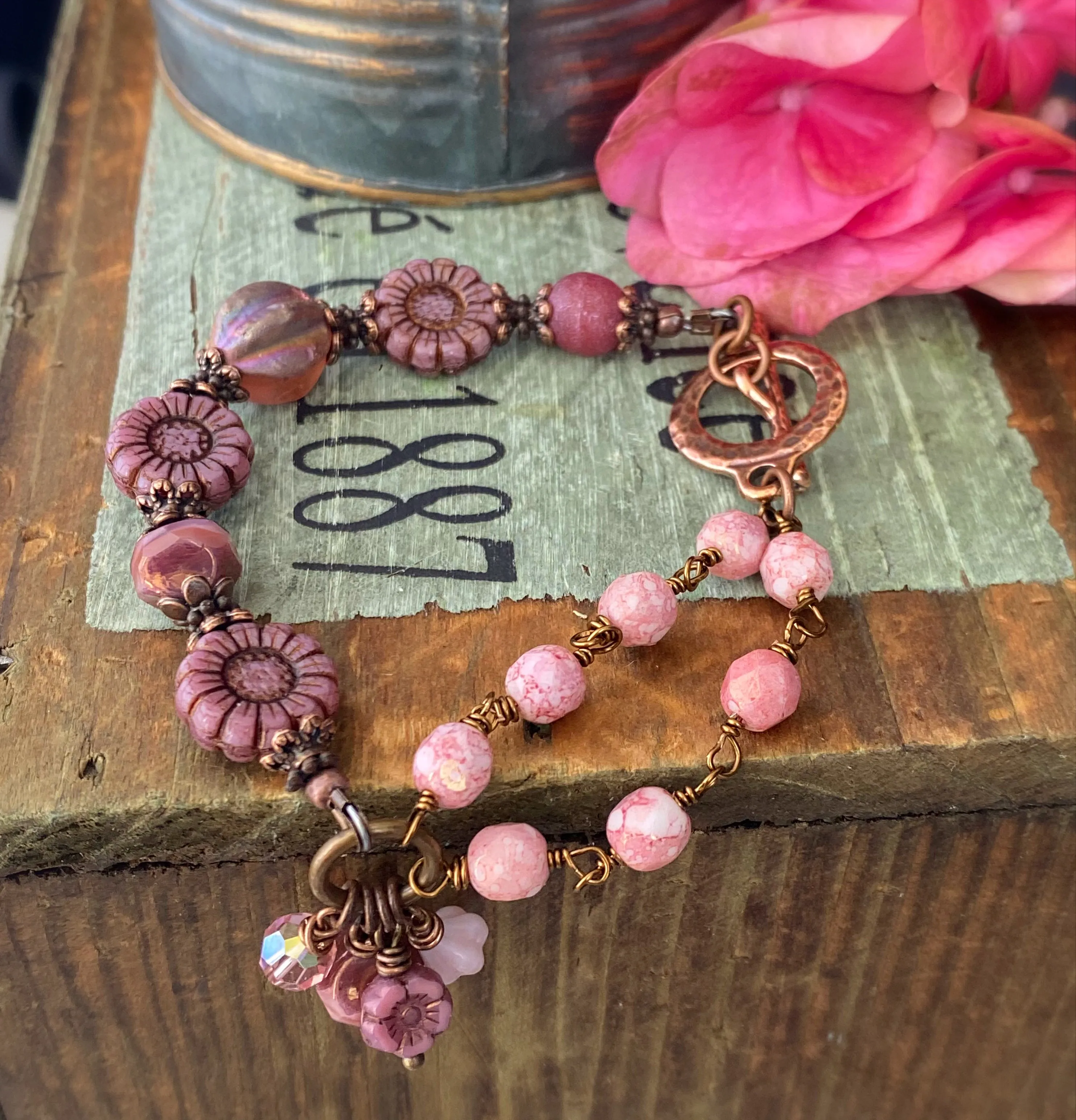 Pink flower Czech glass, copper metal, bracelet, jewelry