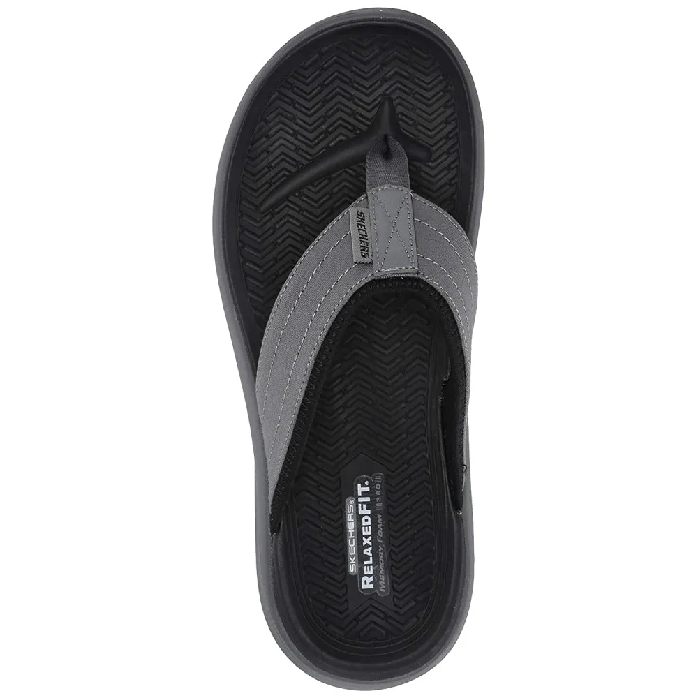 SKECHERS Men's Sargo Reyon Slipper (Charcoal)