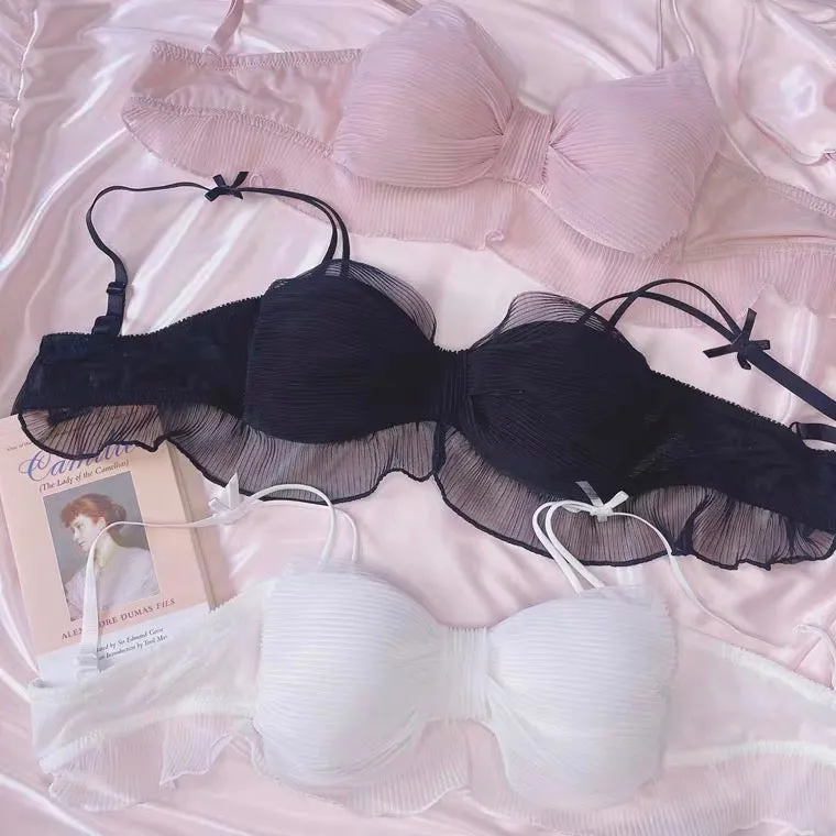 the collector of romance bralette set (underwear + bralette)