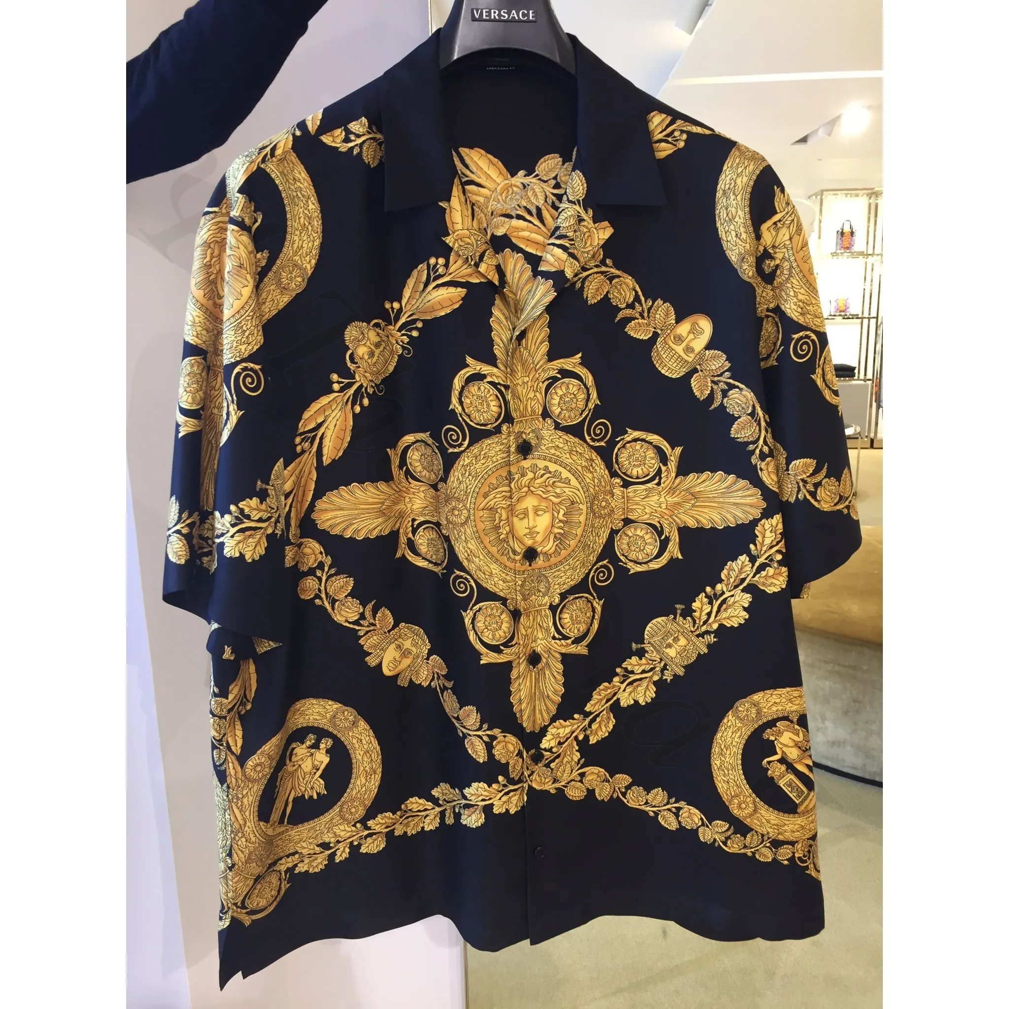 VERSACE  |Flower Patterns Silk Street Style Short Sleeves Logo Luxury